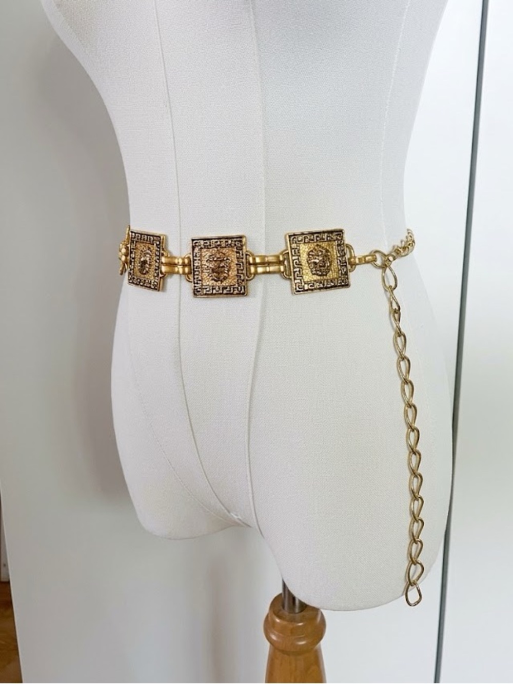 Vintage Paulith Medallion Lion Head Chain Belt
